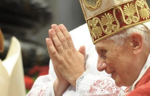 Une Messe en mémoire du pape émérite Benoît XVI lundi 9 janvier 2023 à 19 h 